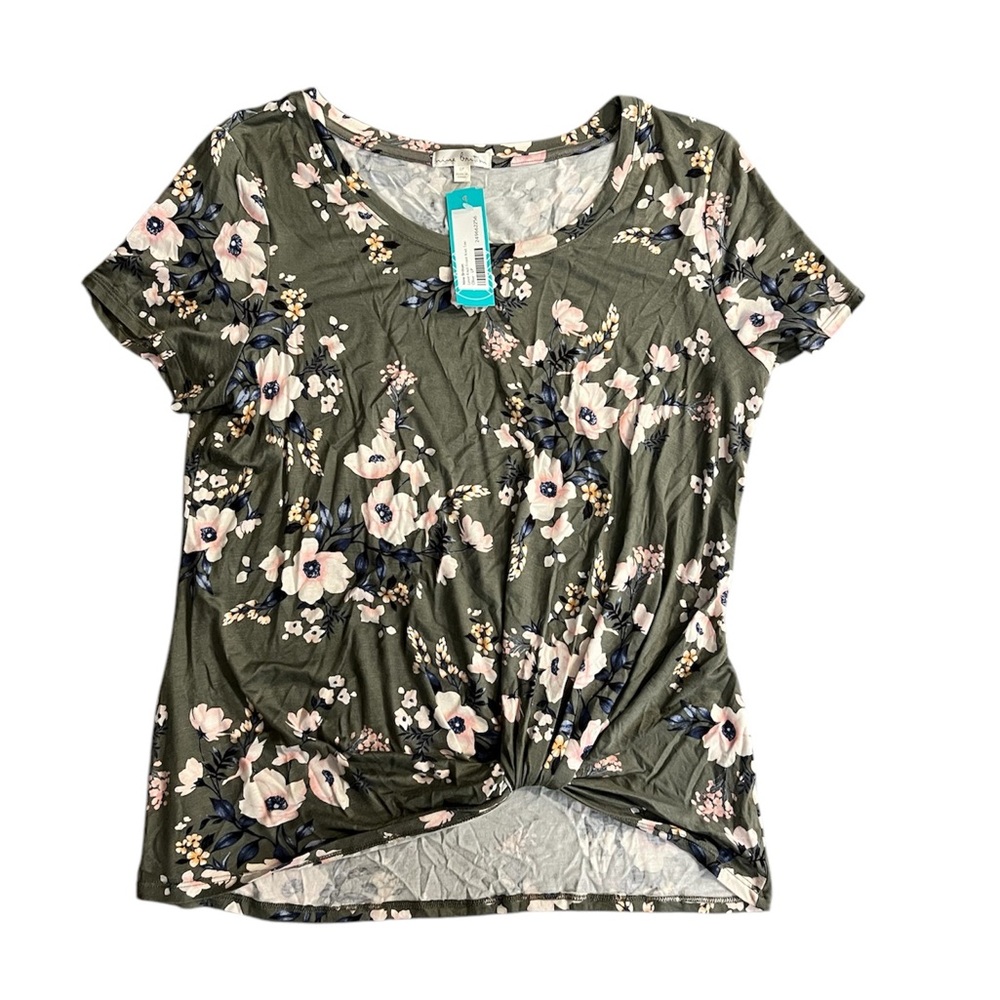 Petite Short Sleeve Knot Front Knit Shirt